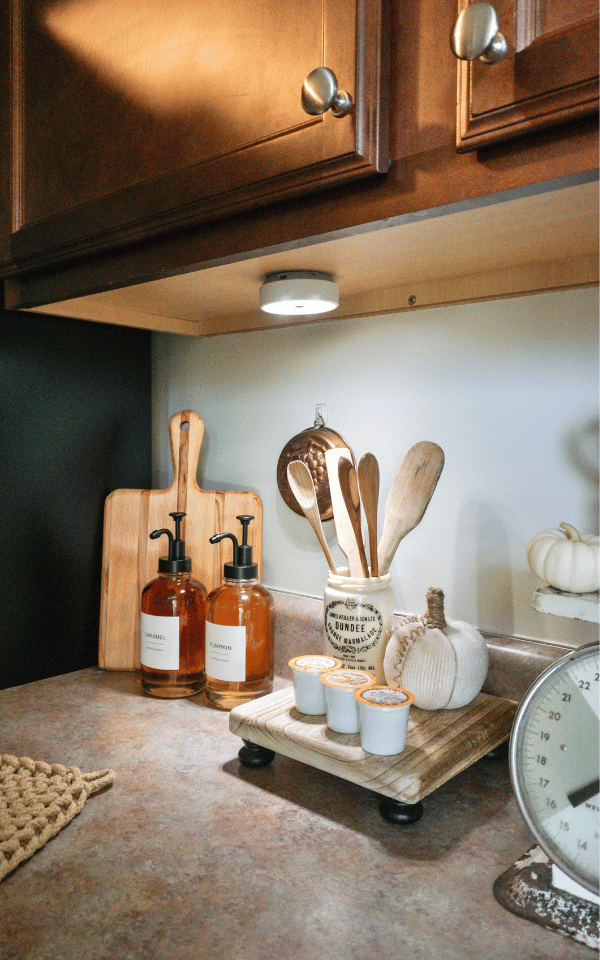 22 Coffee Bar Ideas for Your Kitchen Counter That'll Make Every Sip Feel Special! - Cozy Kitchen Nook Coffee Bar